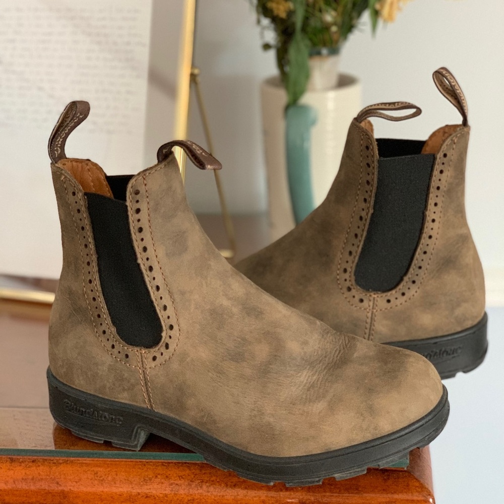 Womens high top blundstone boots